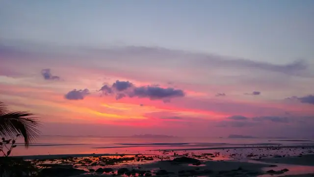 Ko Samui west-coast sunset: a comfortable evening outing, travel inspiration