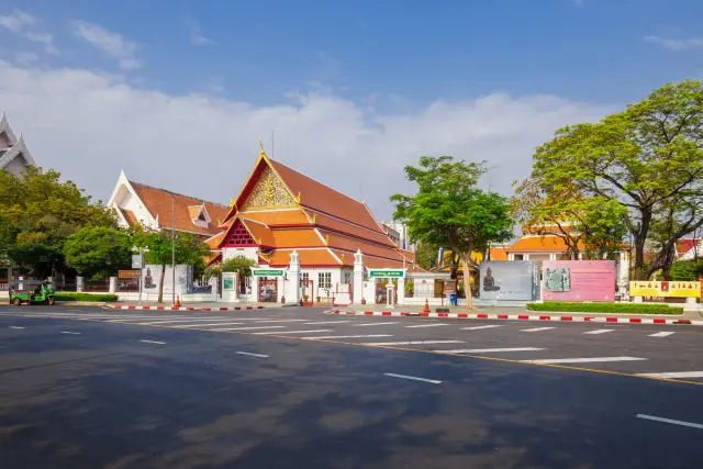 Bangkok National Museum: choose a gallery route for a first visit, travel inspiration