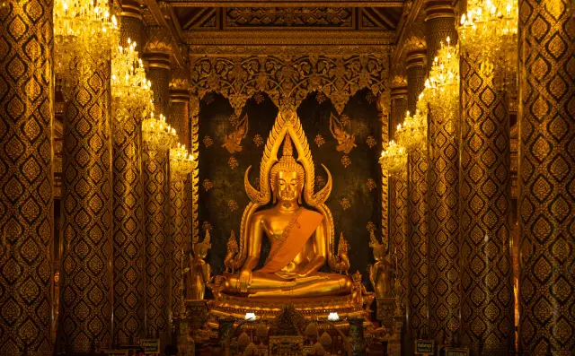 Phitsanulok overnight: Buddha Chinnarat, folk history and image casting, travel inspiration