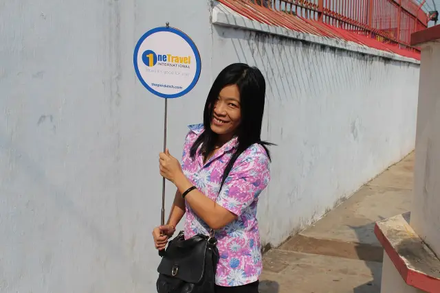 Translate tour messages without changing names, times or meeting points