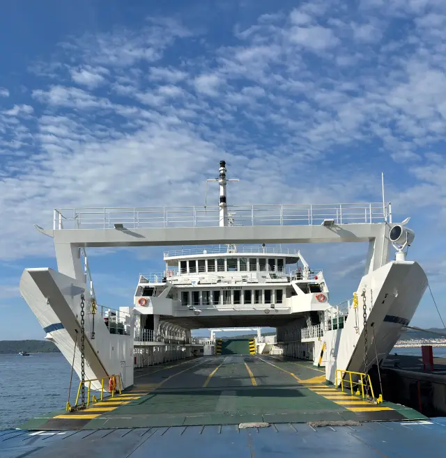 Brief ferry foot passengers on the exact terminal and check-in process