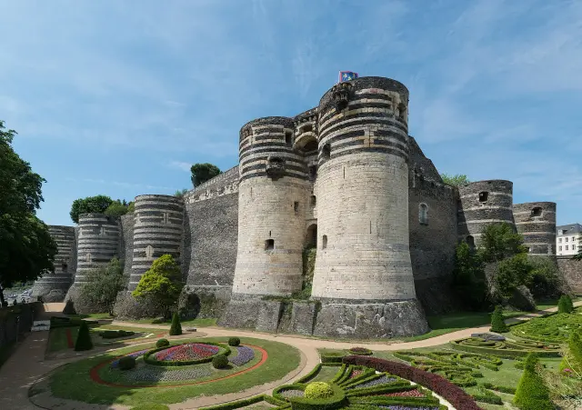 Angers Castle: the Apocalypse Tapestry and a calm city finish, travel inspiration