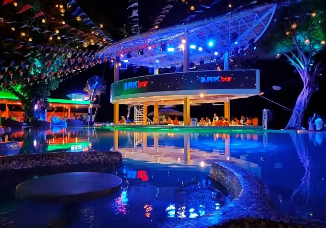 Koh Samui nightlife guide: Chaweng, Lamai and Bophut compared, travel inspiration