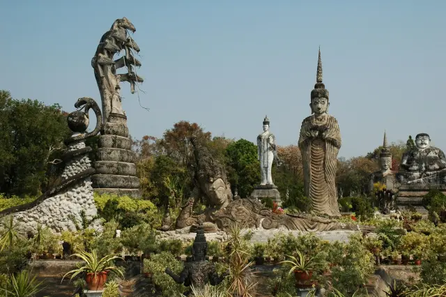 Sala Keoku in Nong Khai: a slower walk through the sculpture garden, travel inspiration