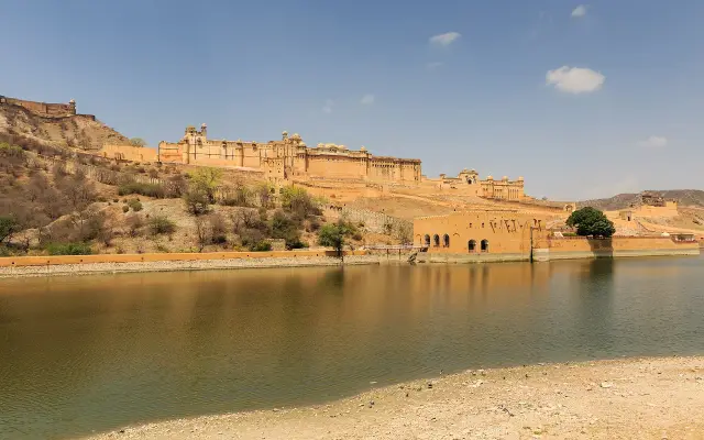 Jaipur Amber Fort: palace courts, routes and a considerate hill visit, travel inspiration