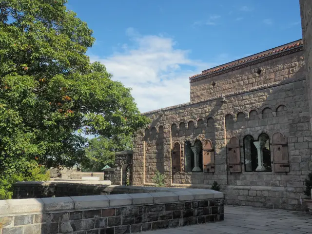 New York The Met Cloisters: medieval collections and Fort Tryon Park, travel inspiration