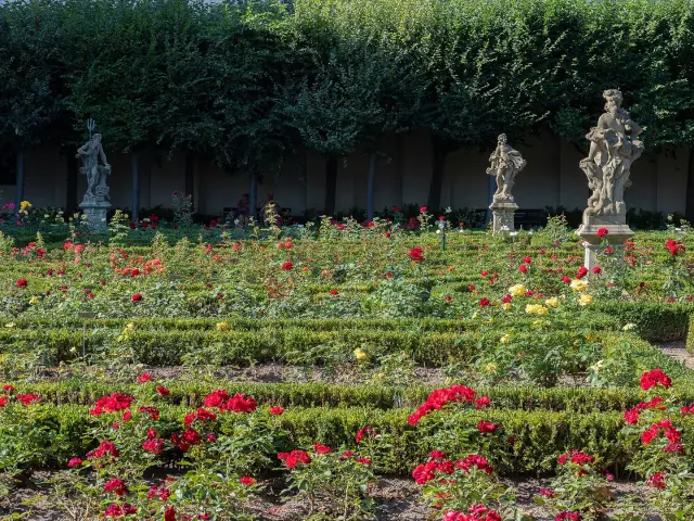 Bamberg: cathedral hill, Old Court and New Residence, travel inspiration