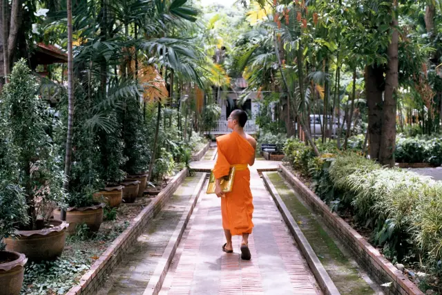 Wat Phra Singh: a focused visit to Lanna art and temple buildings, travel inspiration