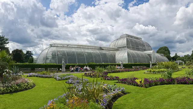 London Kew Gardens: glasshouses, landscape and living science, travel inspiration